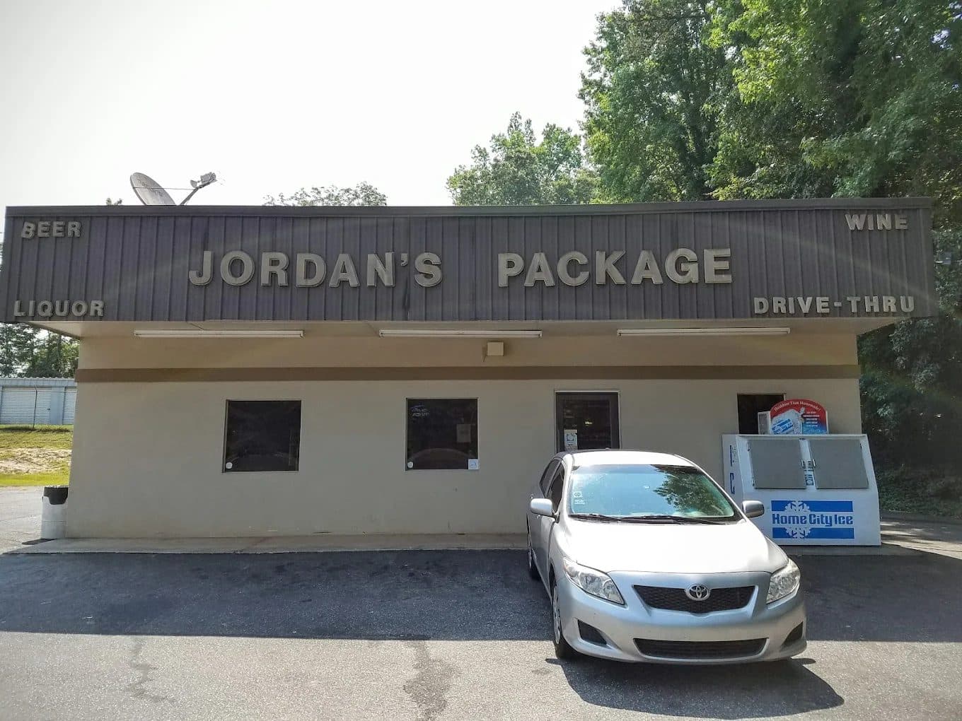 Jordan's Package Store storefront